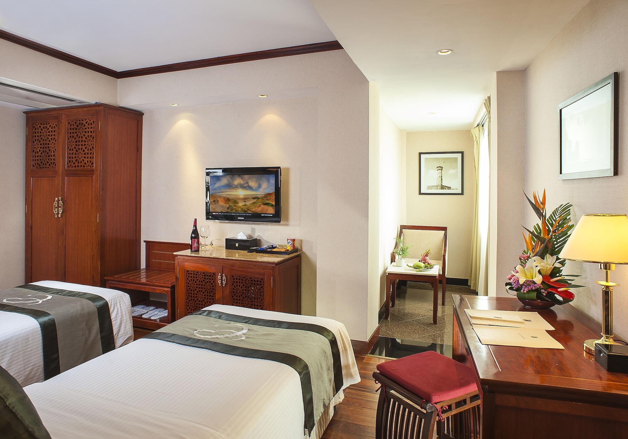 Conifer Boutique Hotel Hanoi Bagian luar foto