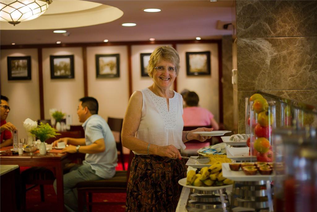 Conifer Boutique Hotel Hanoi Bagian luar foto