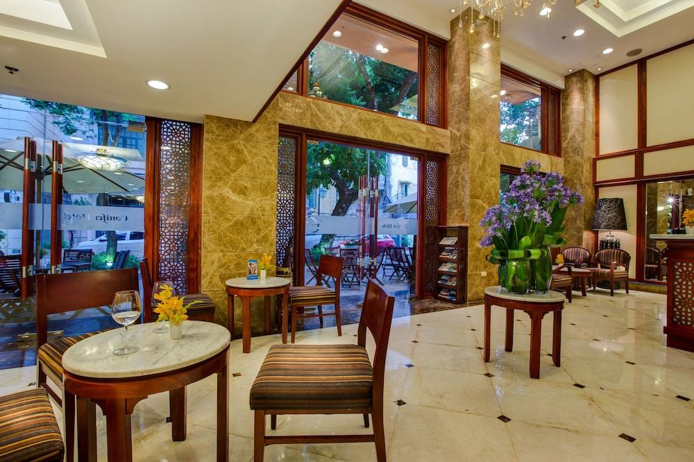 Conifer Boutique Hotel Hanoi Bagian luar foto